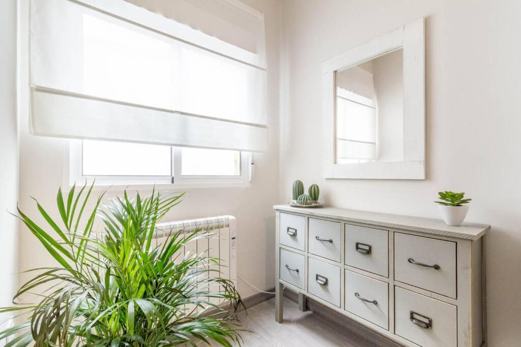 Cosy & Downtown Flat Valencia. Lejlighed Eksteriør billede